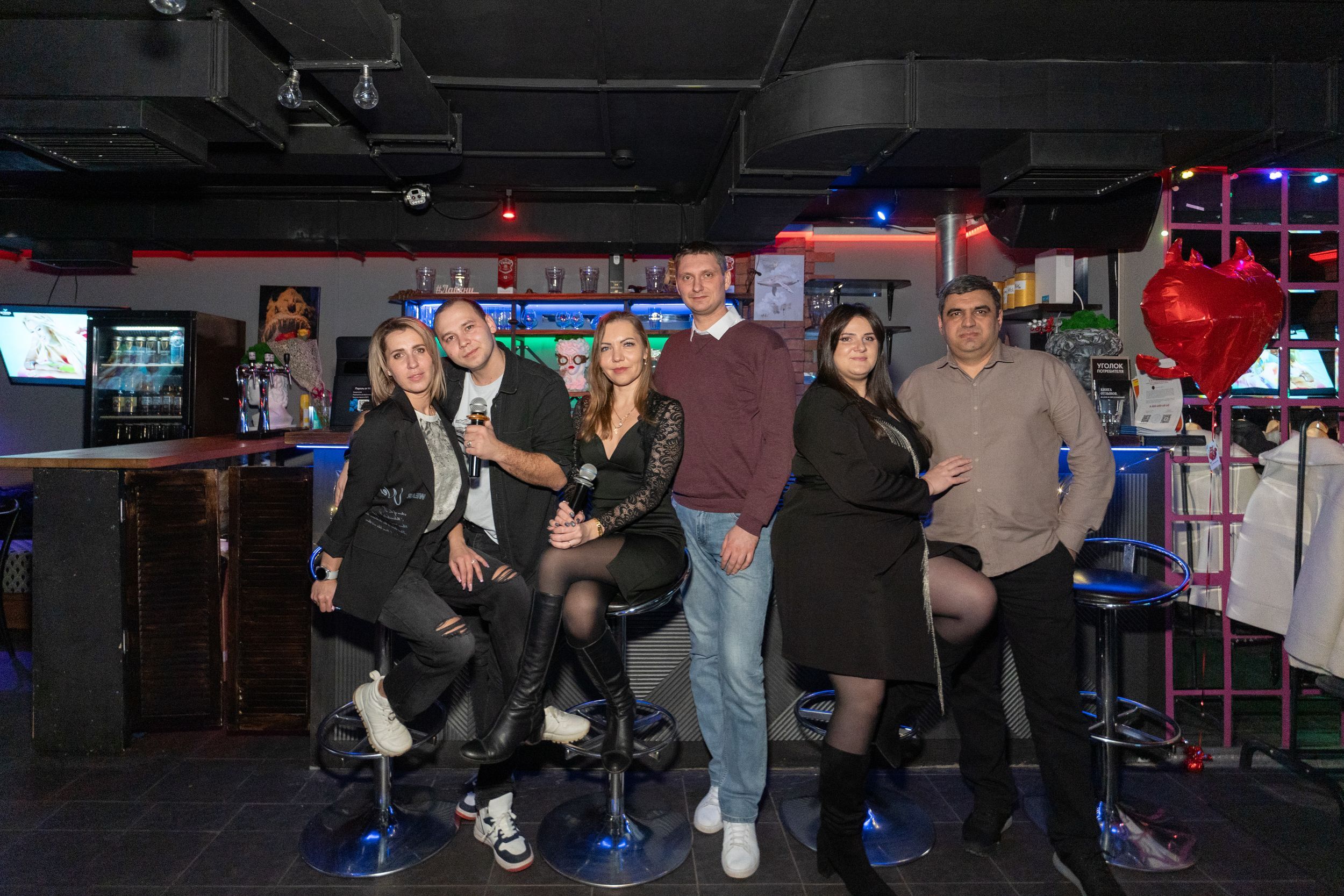 Мальчишник/девичник в караоке-клубе «На глубине»